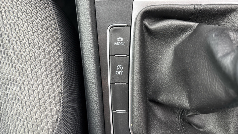 Volkswagen Golf 1.5 TSI EVO SE [Nav] 5dr Petrol Hatchback